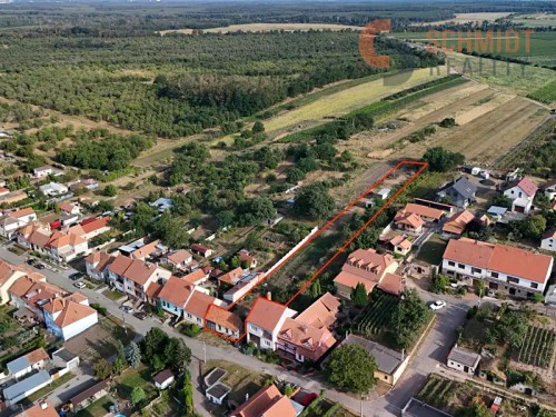 Prodej stavebního pozemku 1953 m²