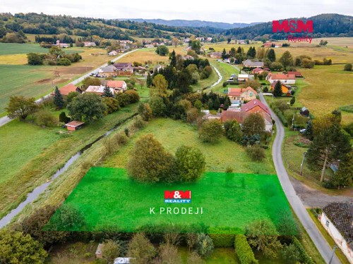 Prodej stavebního pozemku 1373 m²