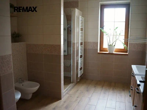 Prodej domu 271 m², pozemek 126 m²