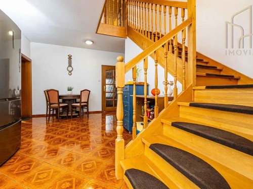 Prodej domu 568 m², pozemek 1309 m²