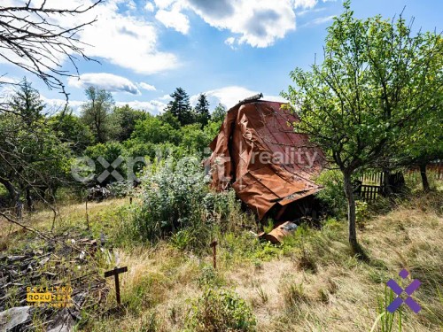 Prodej stavebního pozemku 1355 m²