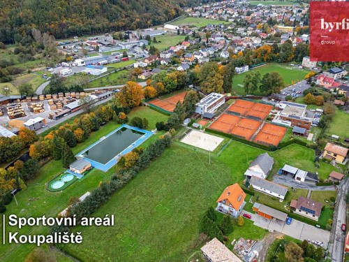 Prodej stavebního pozemku 885 m²