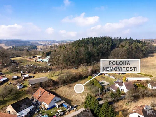 Prodej stavebního pozemku 1072 m²
