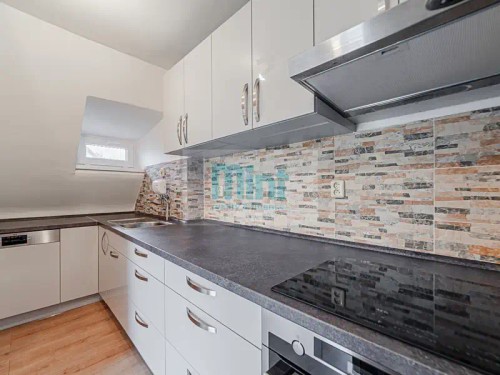Prodej domu 250 m², pozemek 661 m²
