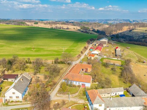 Prodej zemědělské usedlosti 185 m², pozemek 3332 m²