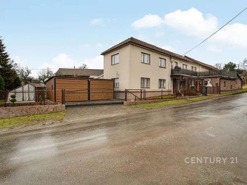 Prodej domu 221 m², pozemek 293 m²