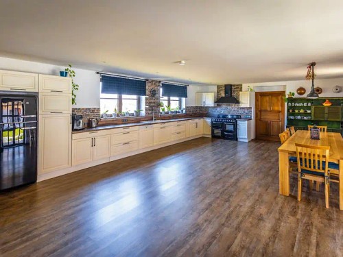 Prodej zemědělské usedlosti 395 m², pozemek 6536 m²