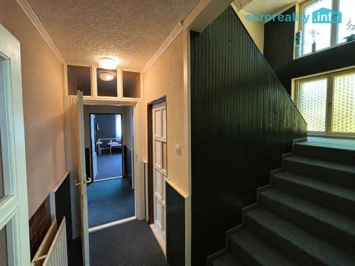 Prodej domu 220 m², pozemek 945 m²