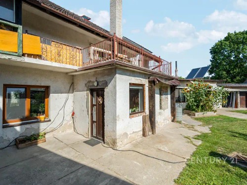 Prodej domu 170 m², pozemek 2715 m²