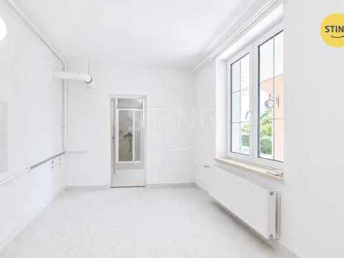 Prodej vily 407 m², pozemek 1880 m²