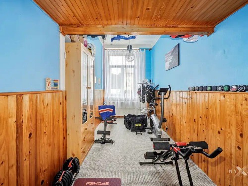 Prodej domu 932 m², pozemek 1353 m²