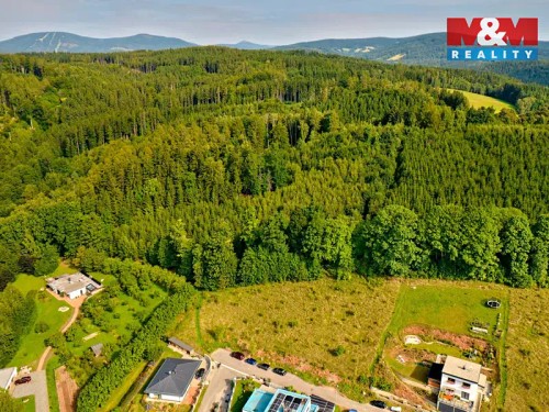 Prodej stavebního pozemku 1831 m²