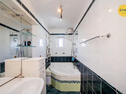 Prodej domu 200 m², pozemek 1785 m²