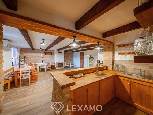 Prodej domu 306 m², pozemek 464 m²