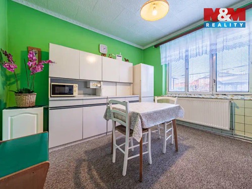 Prodej domu 160 m², pozemek 813 m²