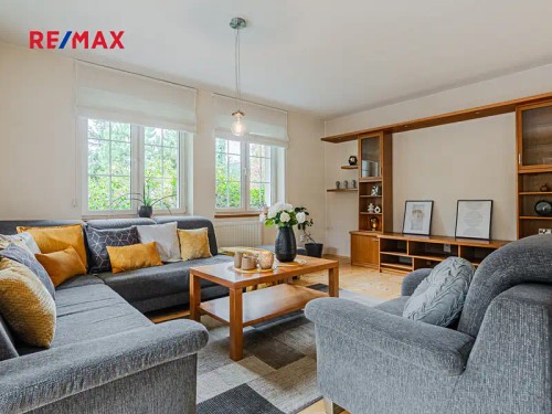 Prodaný  dům 258 m², pozemek 1500 m²