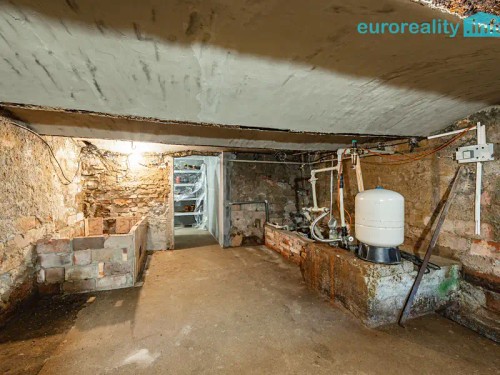 Prodej domu 250 m², pozemek 2807 m²