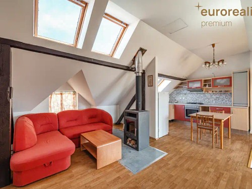 Prodej domu 360 m², pozemek 11 m²