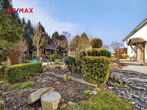 Prodej zemědělské usedlosti 253 m², pozemek 2239 m²