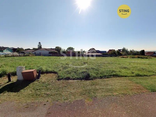 Prodej stavebního pozemku 766 m²