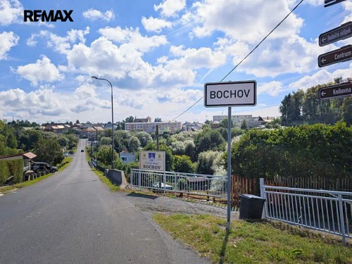 Prodej stavebního pozemku 2000 m²