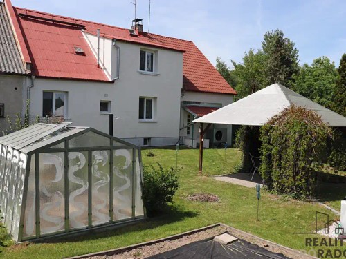 Prodej chalupy 276 m², pozemek 233 m²