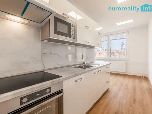 Prodej bytu 3+1 64 m²