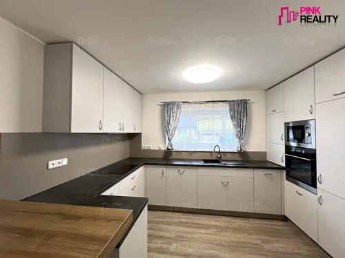 Prodej domu 187 m², pozemek 1358 m²