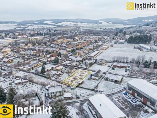 Prodej stavebního pozemku 1000 m²