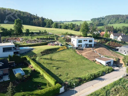 Prodej stavebního pozemku 1017 m²