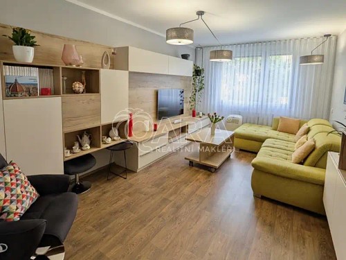 Prodej bytu 4+1 92 m²