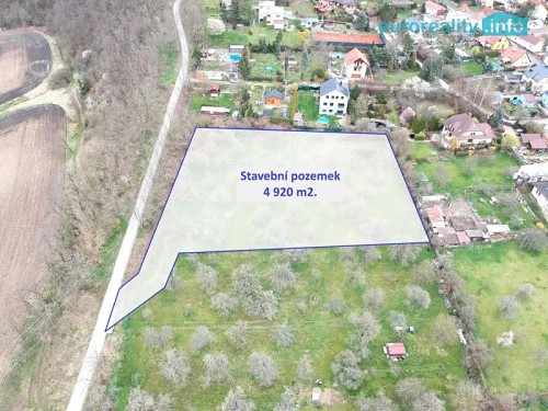 Prodej stavebního pozemku 4920 m²