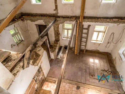 Prodej domu 350 m², pozemek 773 m²