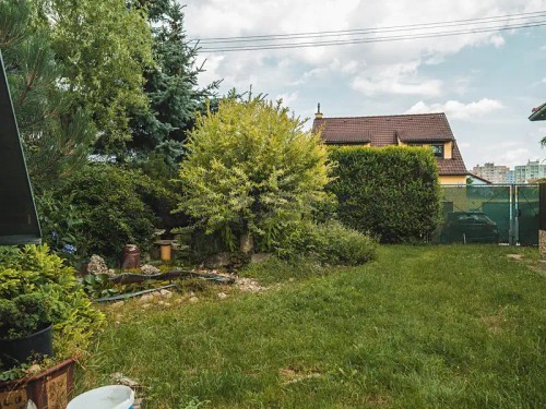 Prodej stavebního pozemku 950 m²