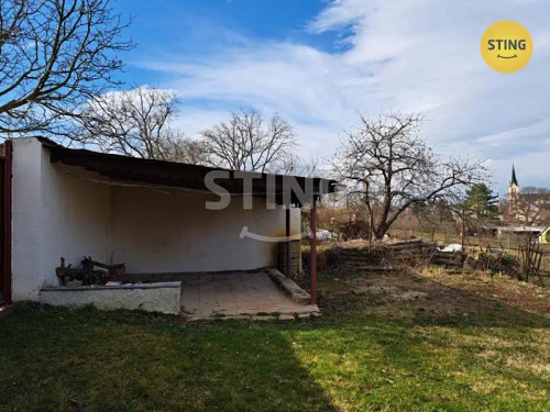 Prodej stavebního pozemku 1185 m²