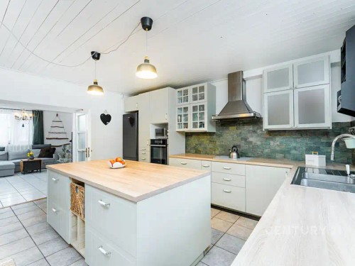 Prodej domu 217 m², pozemek 268 m²