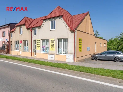 Prodej domu 686 m², pozemek 892 m²