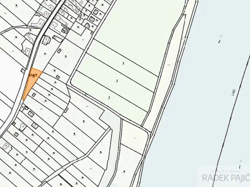 Prodej stavebního pozemku 1702 m²