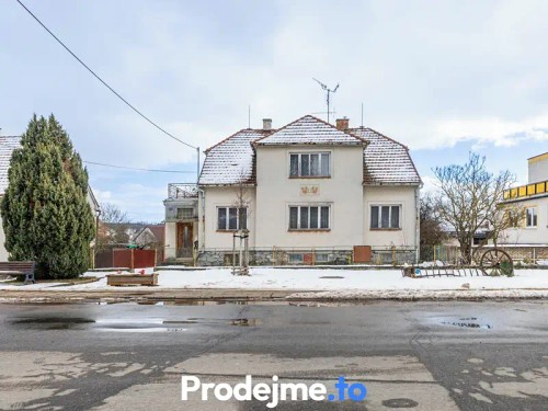 Prodej domu 213 m², pozemek 764 m²
