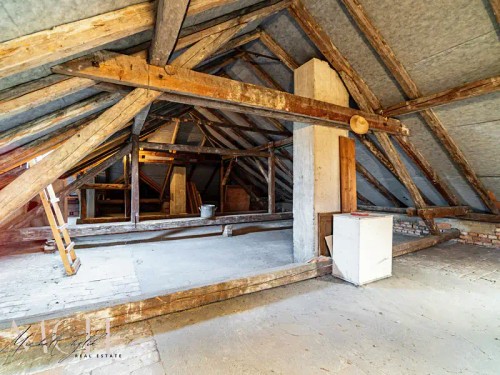 Prodej domu 330 m², pozemek 1144 m²