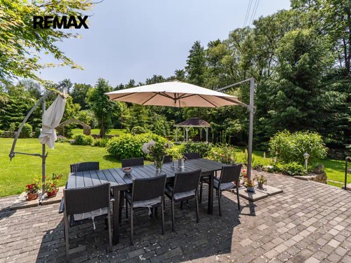 Prodej domu 786 m², pozemek 7338 m²