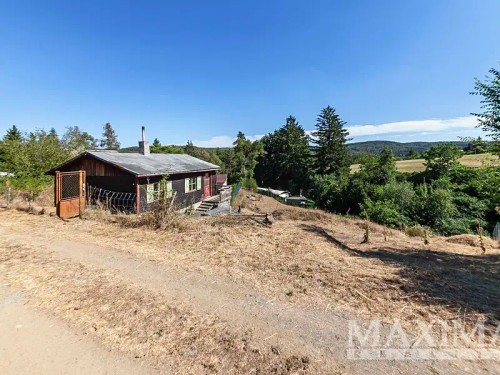 Prodej stavebního pozemku 1403 m²