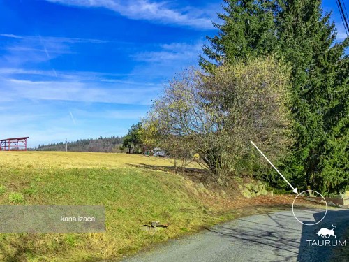 Prodej stavebního pozemku 1798 m²