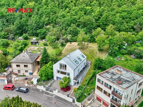 Prodaný dům 205 m², pozemek 1009 m²
