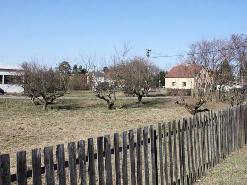 Prodej stavebního pozemku 905 m²