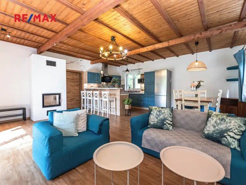 Prodej domu 202 m², pozemek 1160 m²