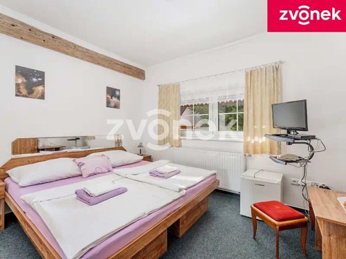 Prodej domu 400 m², pozemek 4200 m²