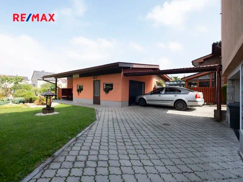 Prodej domu 304 m², pozemek 532 m²