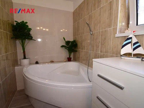 Prodej chalupy 190 m², pozemek 741 m²