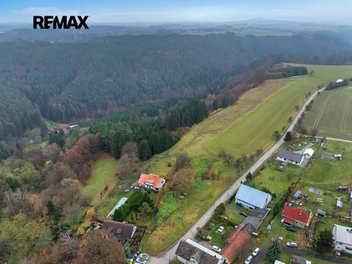 Prodej stavebního pozemku 872 m²